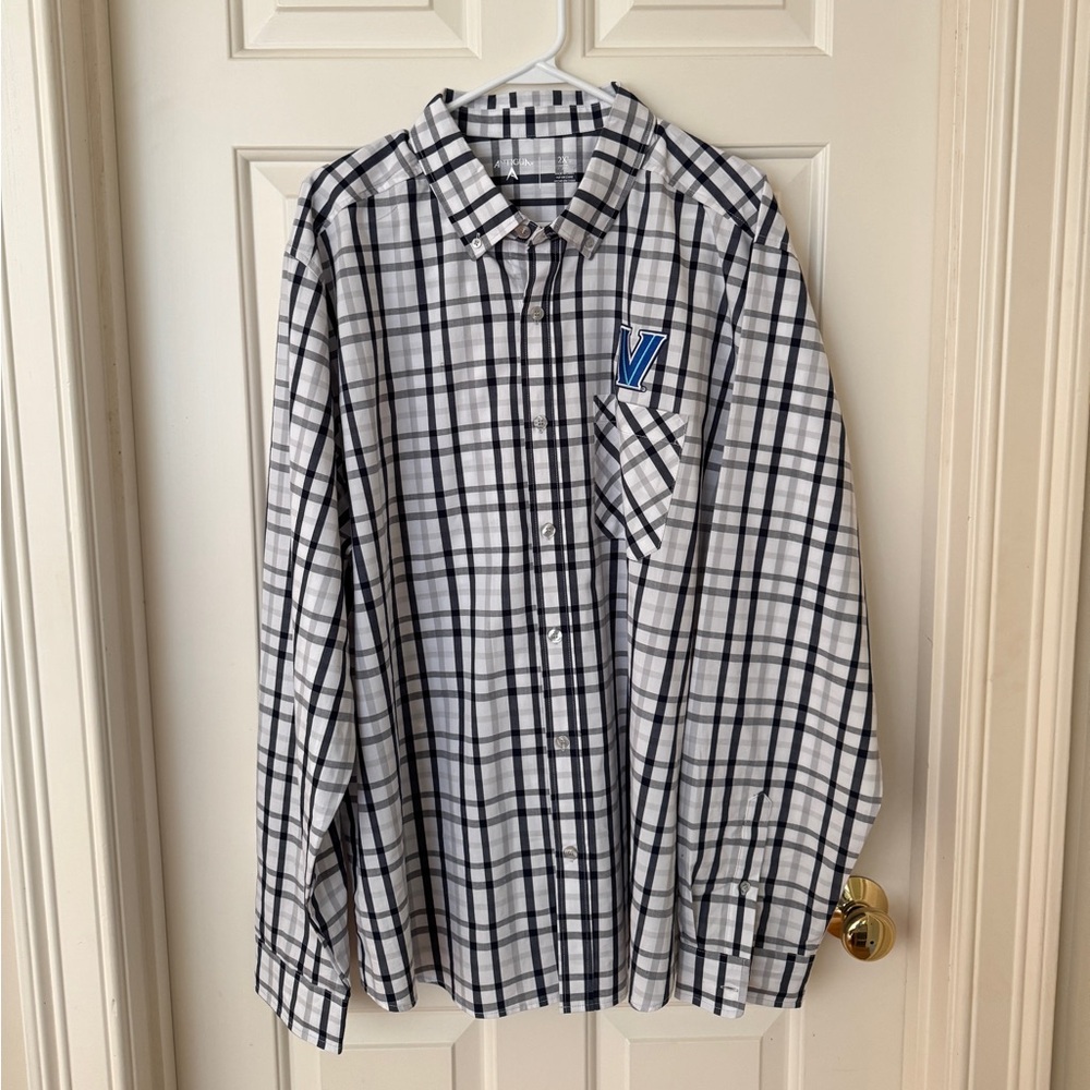 Villanova Men’s Button Down Shirt